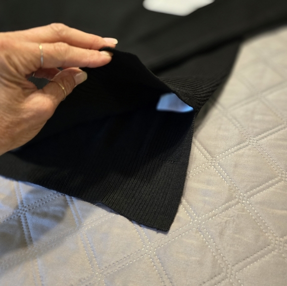 NEW Athleta loose fit sweater - Picture 2 of 6